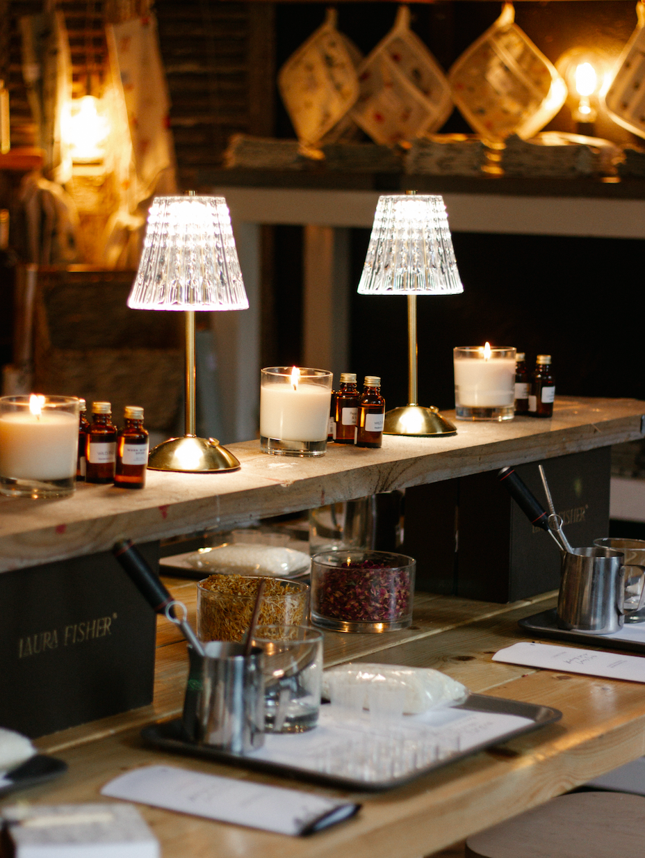 HAMPSHIRE - Candle Making Workshop with Cream Tea