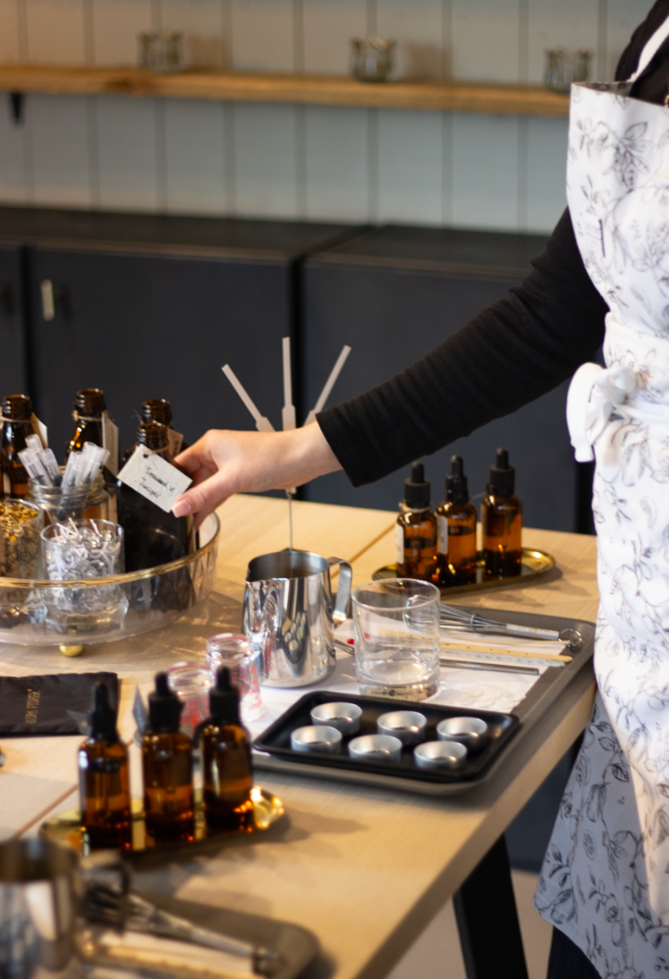 Candle Making Workshop with a Chocolate Fondue