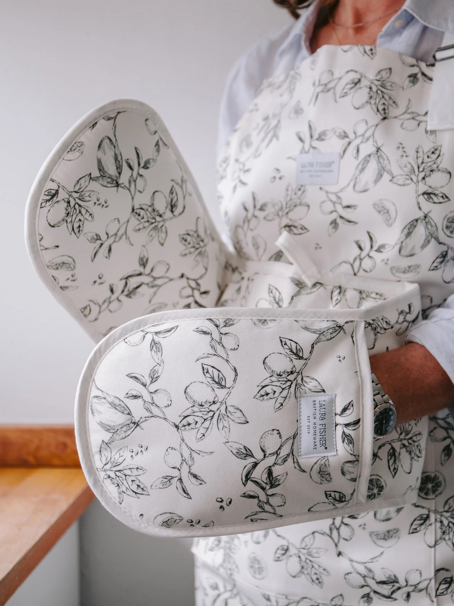 Lime & Mango Oven Glove